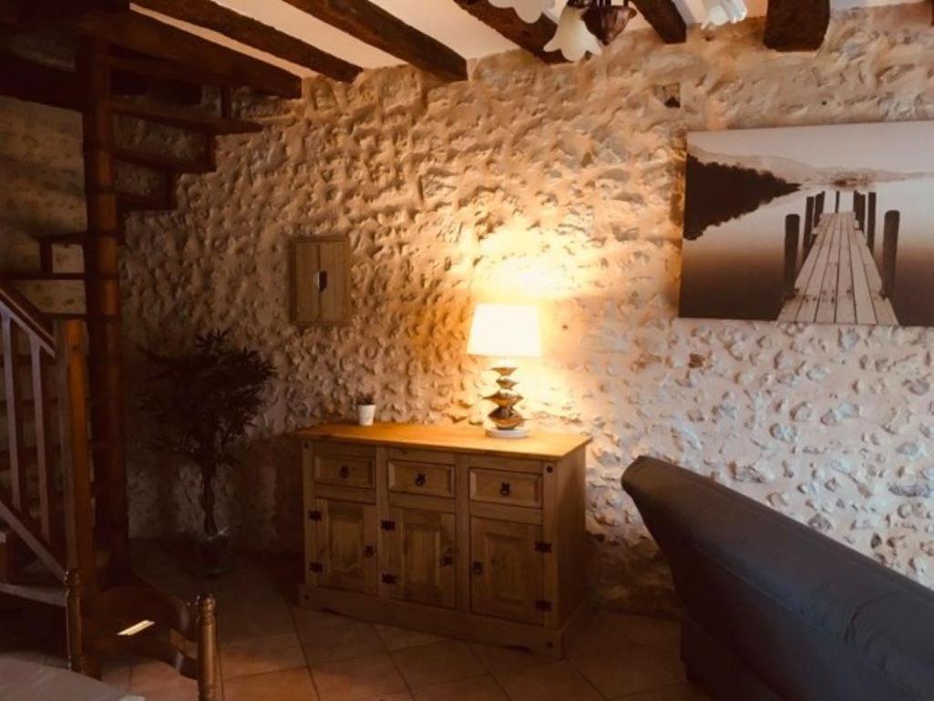 Gites Le Clos De Lamie Avec 2 Piscines Privees Fossemagne Eksteriør billede